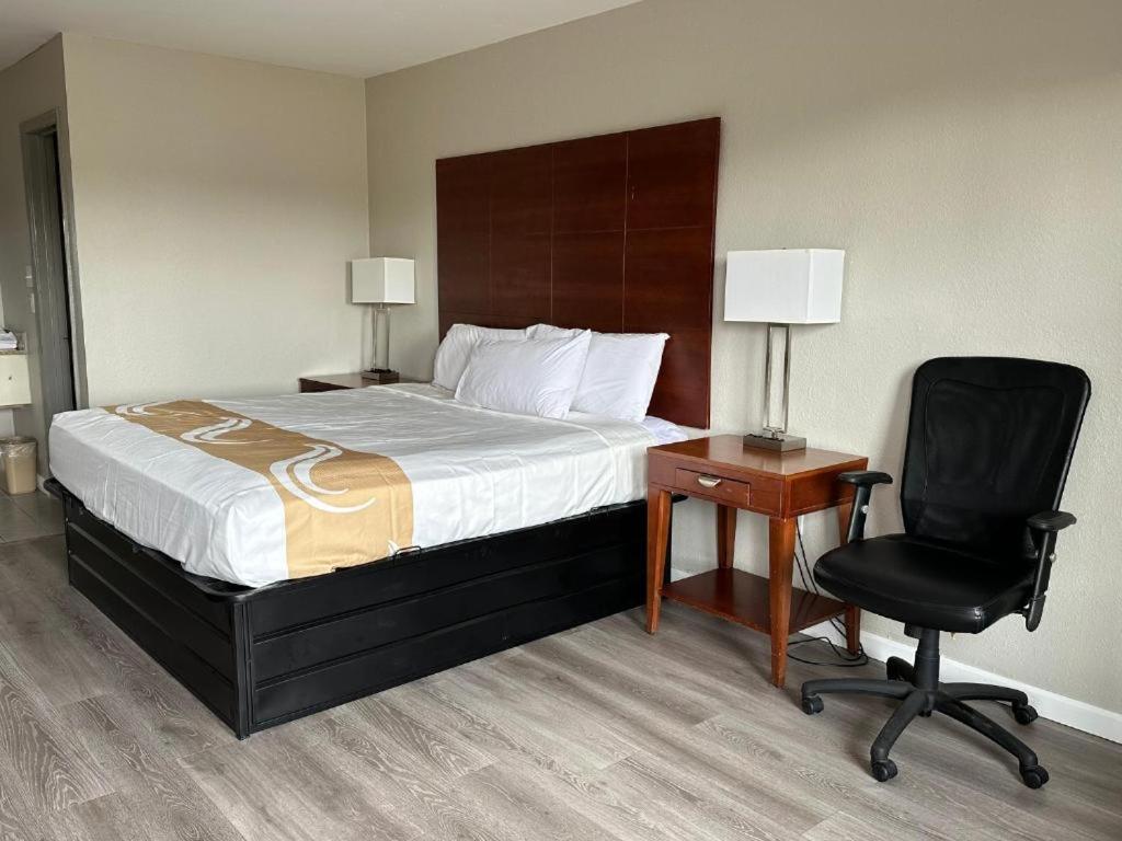 Express Inn นิวอัลบานี ภายนอก รูปภาพ